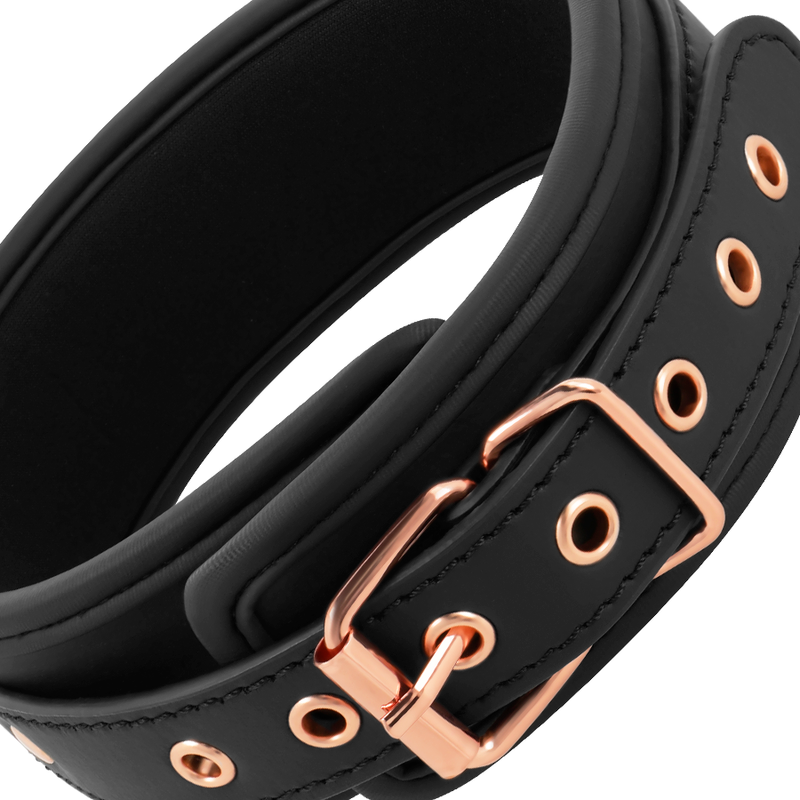 COQUETTE CHIC DESIRE - VEGANES HALSBAND AUS KUNSTLEDER MIT ARMBAND UND NEOPRENFUTTER