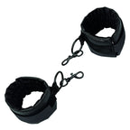 CALEXOTICS - BOUNDLESS HALSBAND MIT HALTUNG