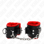 KINK - PELZGEFÜTTERTE HANDGELENKSTÜTZEN MIT VIERECKIGEN LÖCHERN, ROT-SCHWARZER, VERSTELLBARER GÜRTEL 17-29 CM X 6 CM