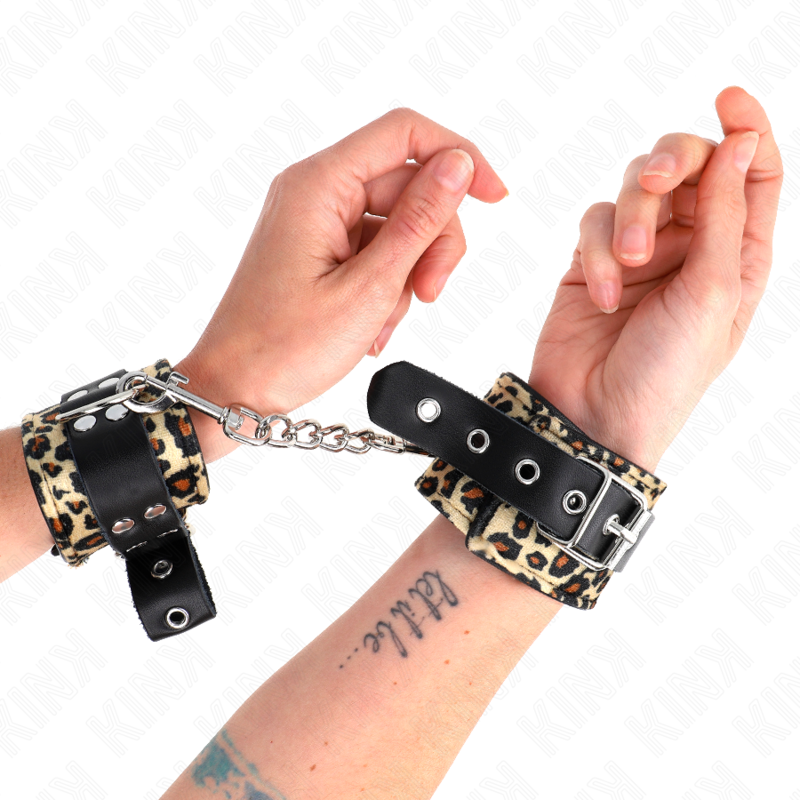 KINK - VERSTELLBARE HANDGELENKFESSEL AUS ECHTEM LEDER MIT LEOPARDENMUSTER 18-29 CM X 5,5 CM