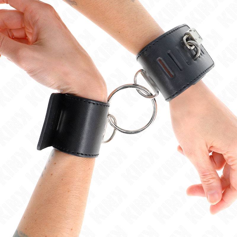 KINK - FIXE HANDGELENKSTÜTZEN MIT RING UND SCHLOSS SCHWARZ VERSTELLBAR 16-23 CM X 5,5 CM
