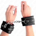 KINK - PREMIUM HANDSCHELLE SCHWARZ MIT DOPPELTER FELLFÜTTERUNG UND VERSTELLBAREM SCHWARZEN RIEMEN 17-29 CM X 6 CM