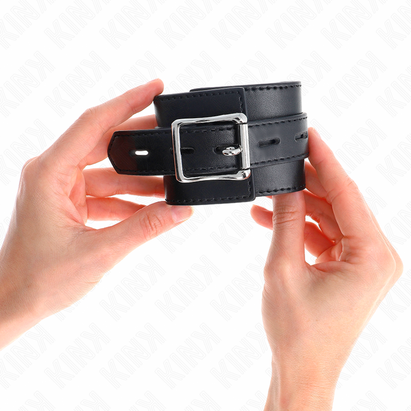 KINK - SCHWARZE HANDGELENKSTÜTZE MIT VERSTELLBAREM SCHWARZEN RIEMEN 17-28 CM X 6 CM
