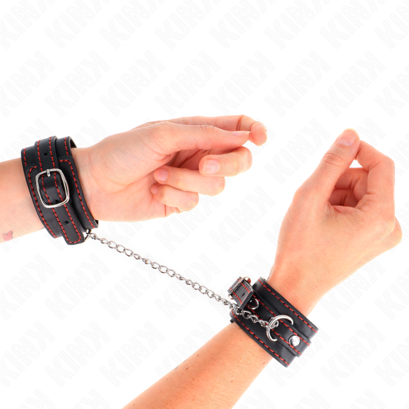 KINK – SCHWARZE HANDGELENKSFESSELN MIT ROTEM, VERSTELLBAREM FUTTER 14-24 CM X 3,5 CM