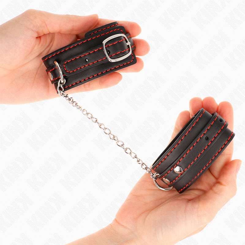 KINK – SCHWARZE HANDGELENKSFESSELN MIT ROTEM, VERSTELLBAREM FUTTER 14-24 CM X 3,5 CM