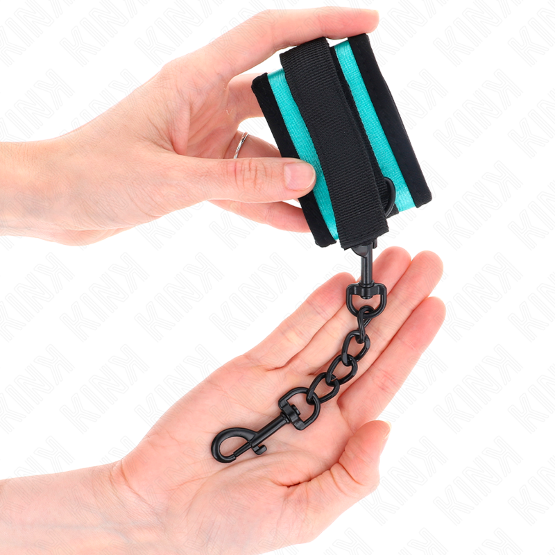 KINK - VERSTELLBARE NYLON-HANDGELENKFESSEL MIT KLETTVERSCHLUSS SCHWARZ-BLAU 18-32 CM X 5 CM