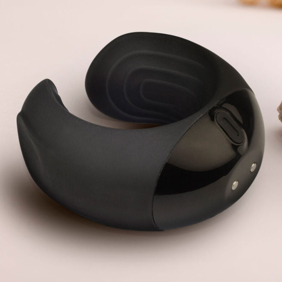 ROCKS-OFF - ECHO BLACK VIBRATOR-MASTURBATOR