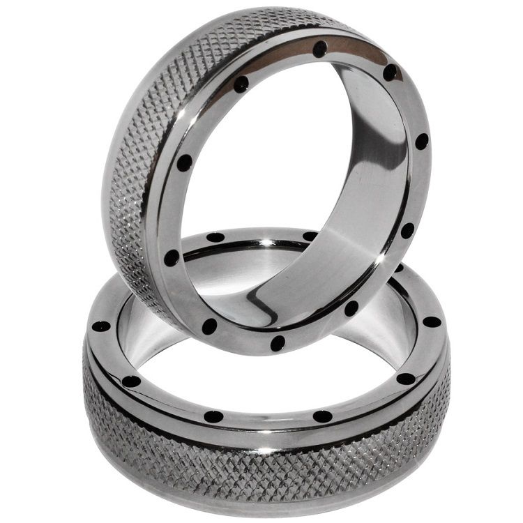 METAL HARD - PENIS- UND HODENRING 50 MM