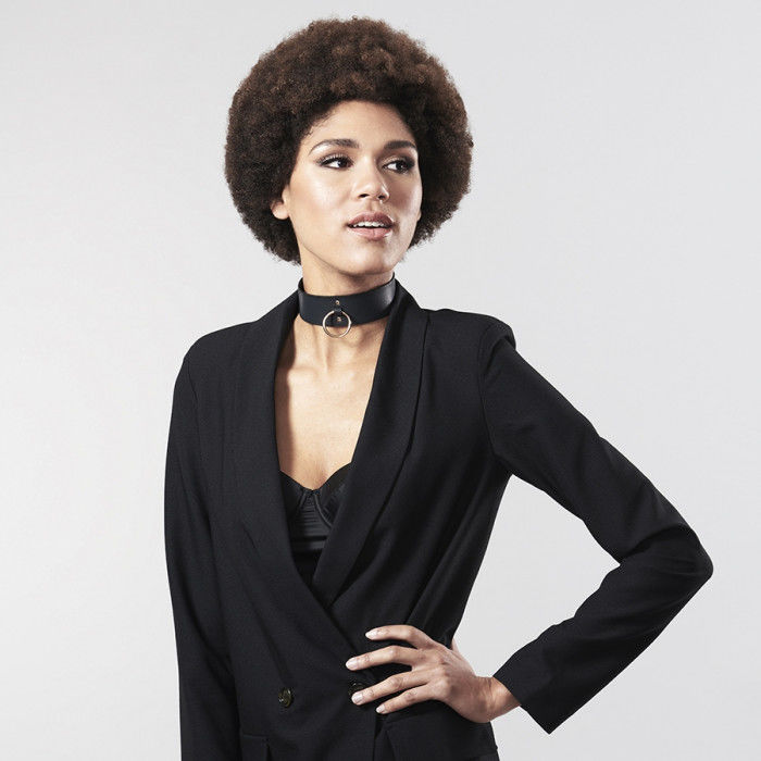 BIJOUX INDISCRETS MAZE - HALSBANDE SCHWARZ MIT ARMBAND