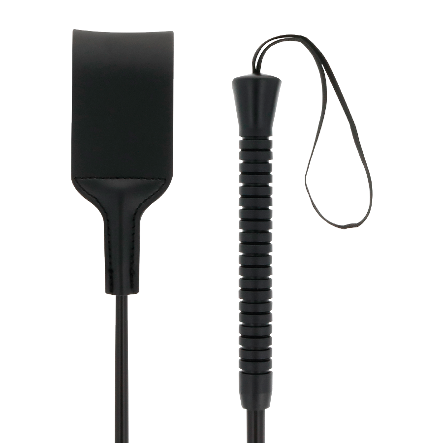 DARKNESS - GROSSE SCHWARZE BDSM-FESSELPEITSCHE FETISCHIST